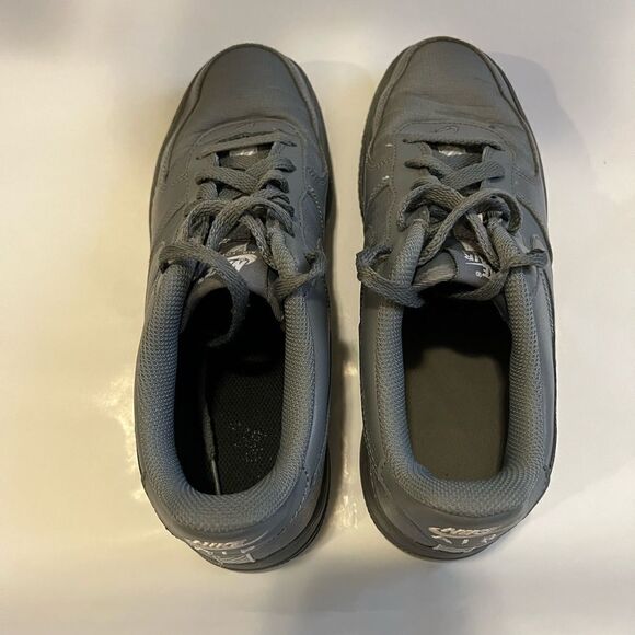 Nike Little Kids Air Force size 7 - Picture 5 of 8